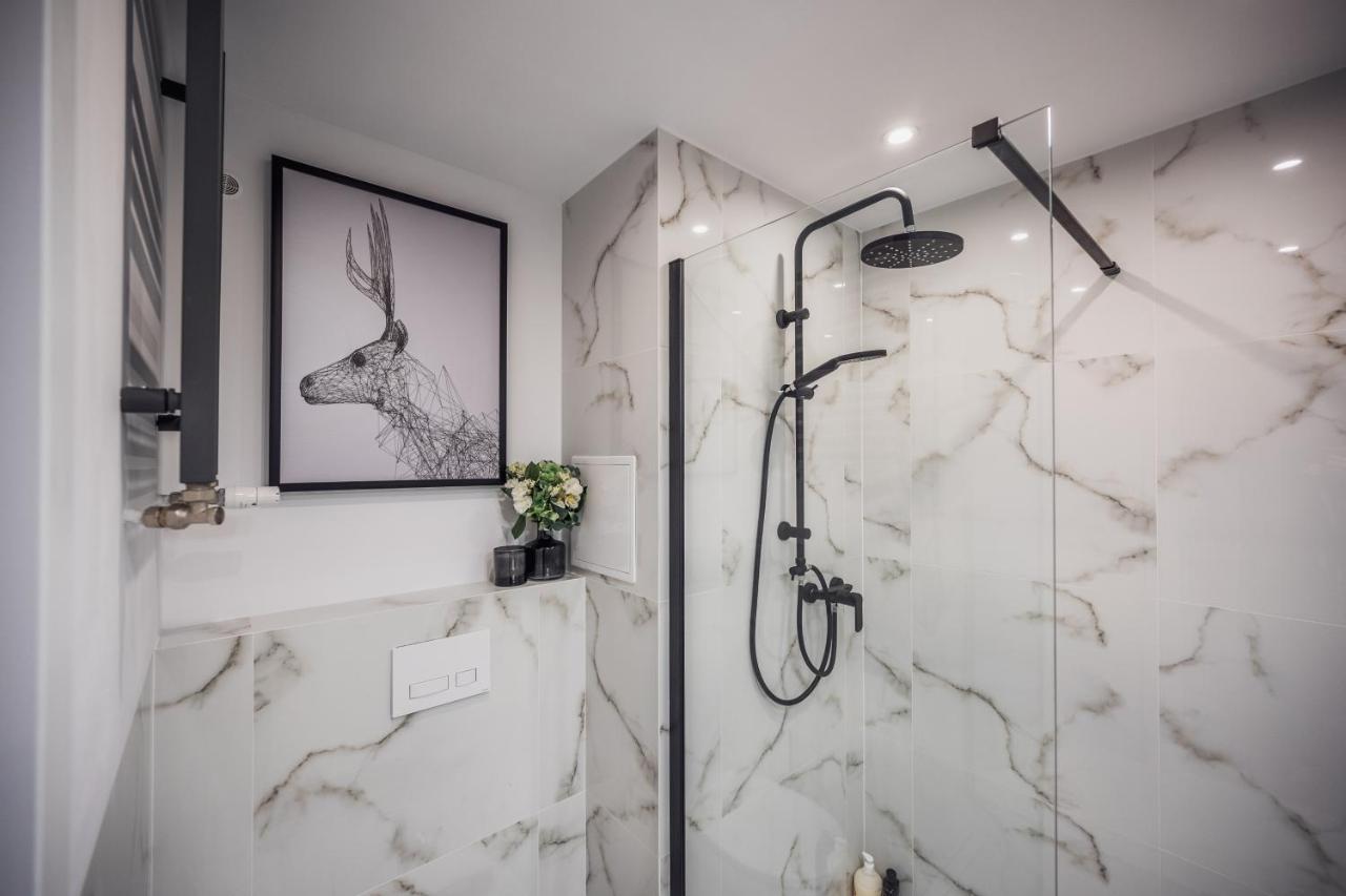 Przytulny Apartament 150 Metrow Od Rynku Apartment Wroclaw Bagian luar foto